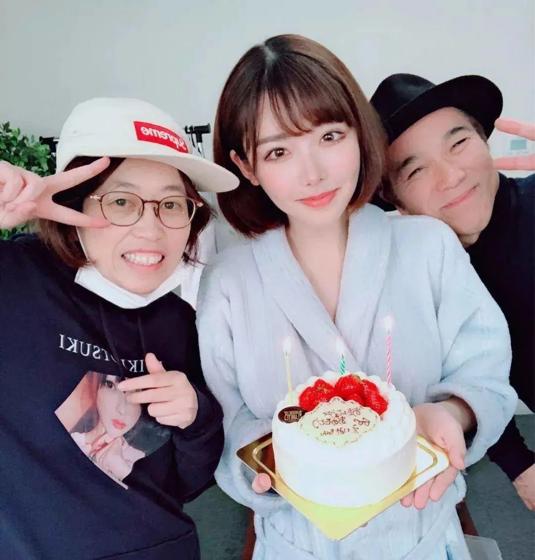 有一种交际能力叫:深田咏美和她的小伙伴们 图片