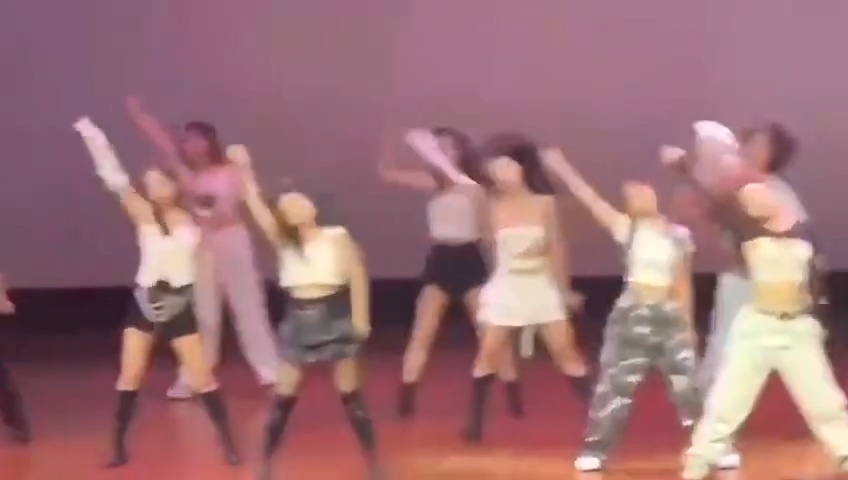 1695874301595078721.jpg fa2773b366d7d8c91b5438c441cf7cff.jpg